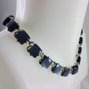 Vintage Coro Signed Navy Blue Thermoset and Silvertone Women's Choker Necklace